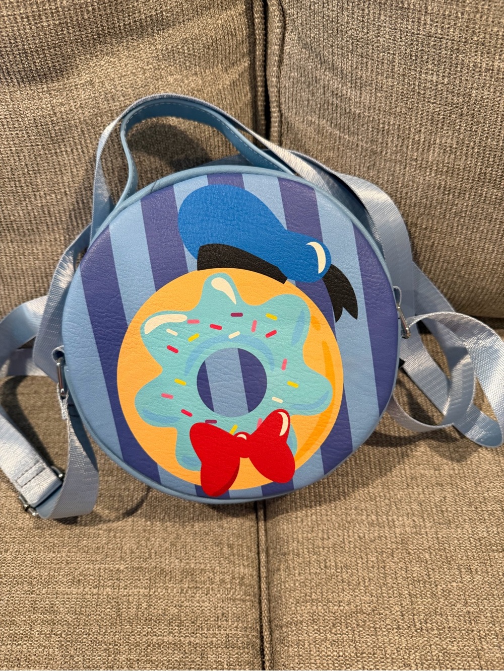 NWT- Buckle-Down Light Blue & Teal Disney Character Donald Duck Bag - Picture 3 of 5